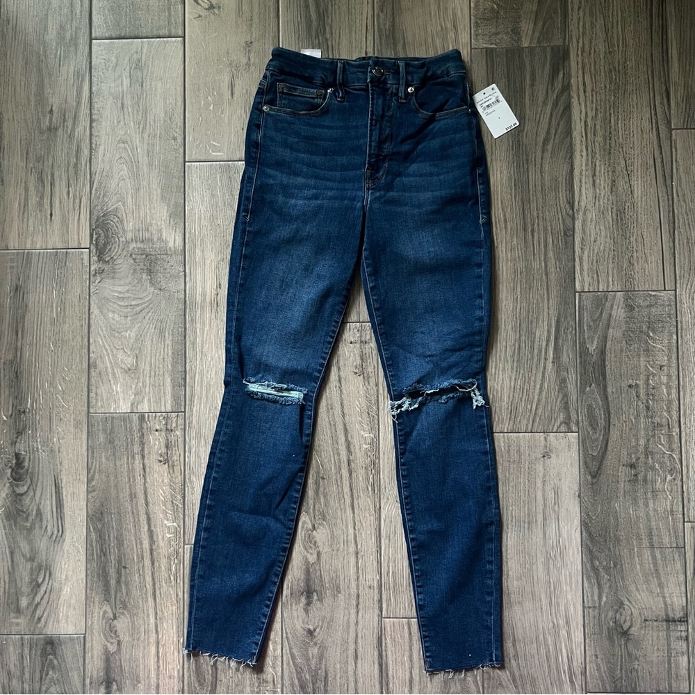 NWT good american good waist crop 0/25 jeans
